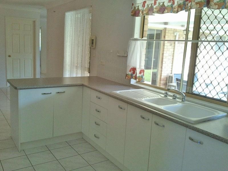 25 Springfield Crescent, Parkinson QLD 4115