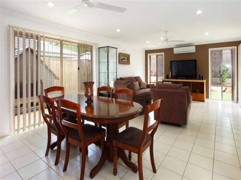 Parkinson QLD 4115