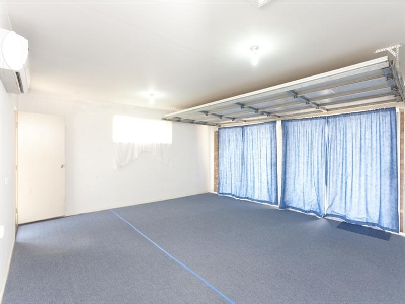 139 Middle Road, Hillcrest QLD 4118