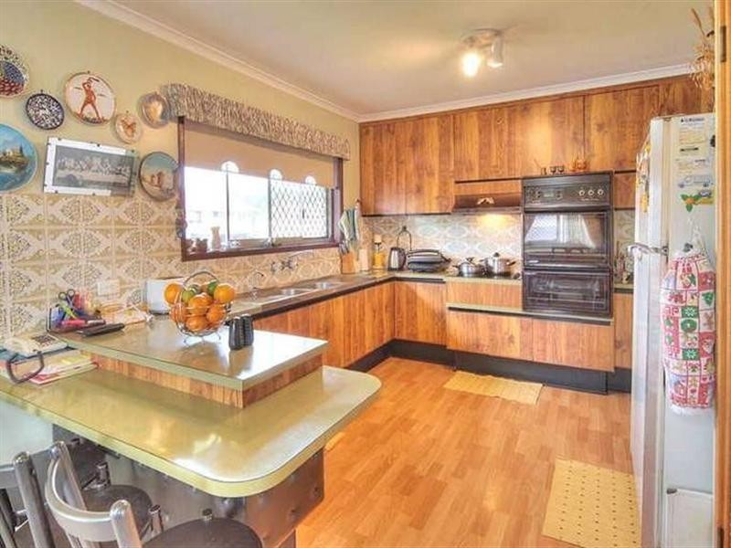 391 Broadwater Road, Mansfield QLD 4122