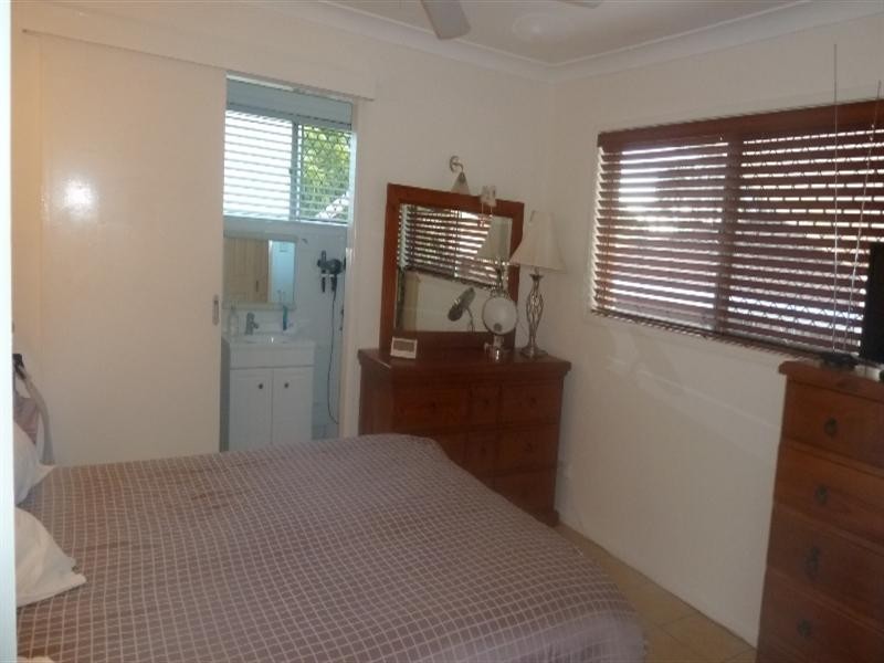 8 Ridgewood Road, Algester QLD 4115