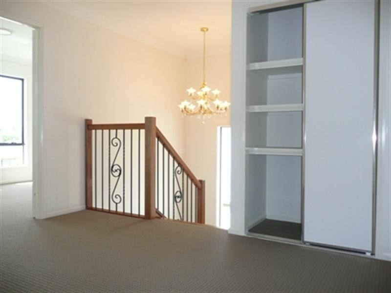 22 Harvey Place, Calamvale QLD 4116