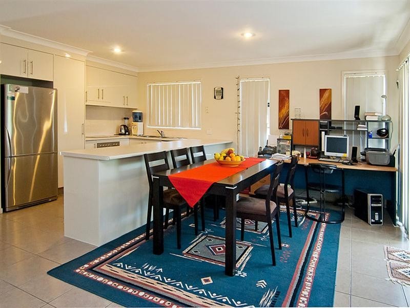 10 Durre Street, Calamvale QLD 4116