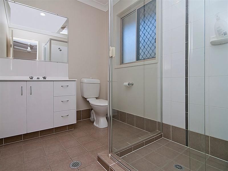 10 Durre Street, Calamvale QLD 4116