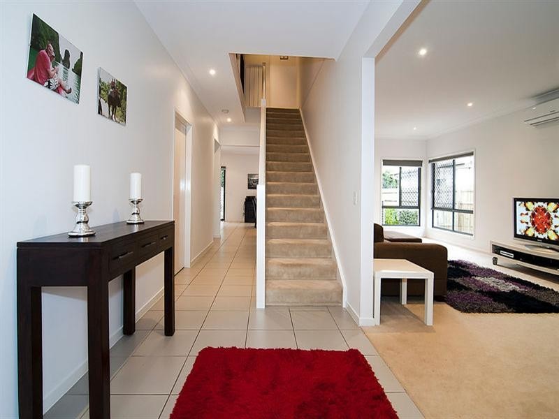 6 Aldea Place, Stretton QLD 4116