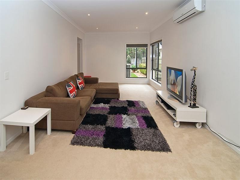 6 Aldea Place, Stretton QLD 4116