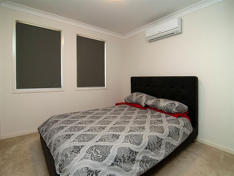 6 Aldea Place, Stretton QLD 4116