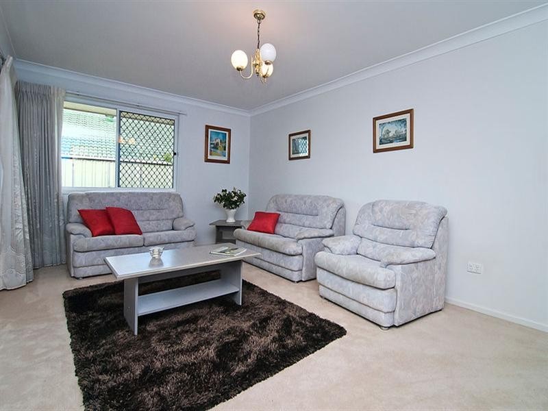 7 Tynon Close, Parkinson QLD 4115