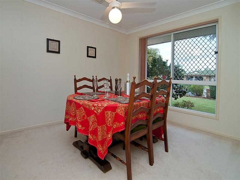 7 Tynon Close, Parkinson QLD 4115