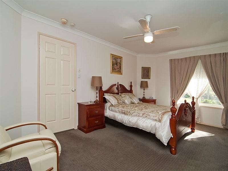 77 Bougainvillea Street, Calamvale QLD 4116