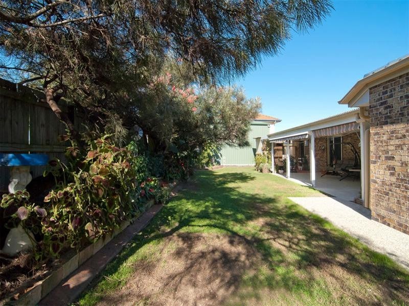 77 Bougainvillea Street, Calamvale QLD 4116