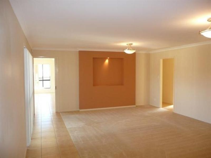 4 Tasman Place, Drewvale QLD 4116