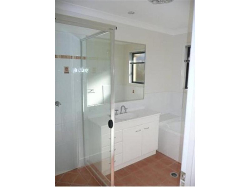 4 Tasman Place, Drewvale QLD 4116