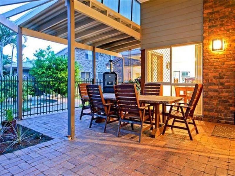 7 Hickory Place, Calamvale QLD 4116