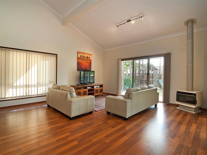 7 Hickory Place, Calamvale QLD 4116