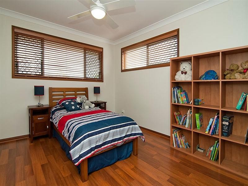 7 Hickory Place, Calamvale QLD 4116