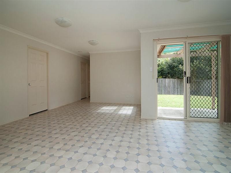 15 Montana Place, Calamvale QLD 4116