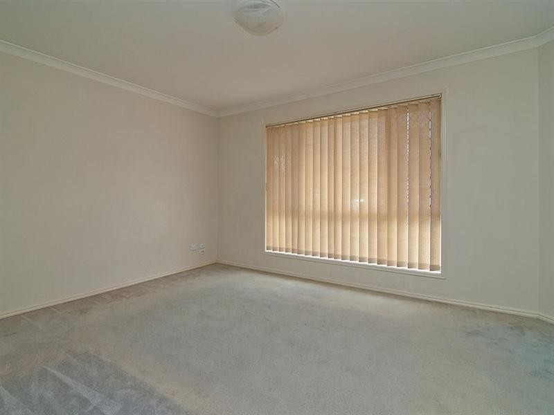 15 Montana Place, Calamvale QLD 4116