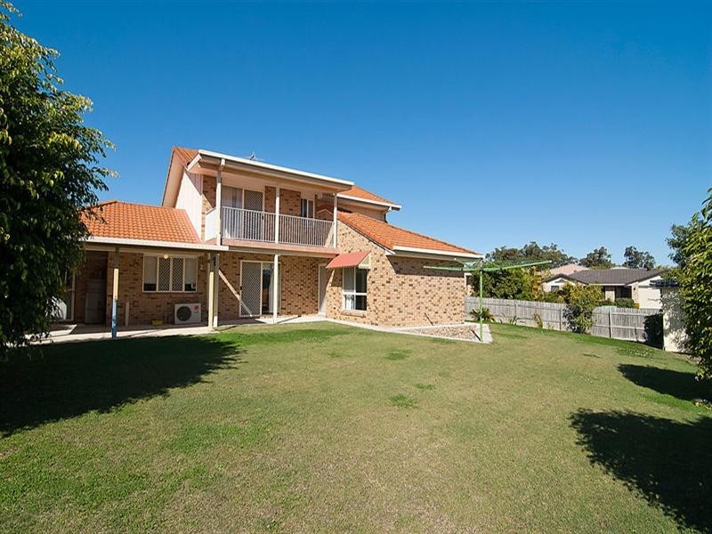 4 Prospect Street, Parkinson QLD 4115