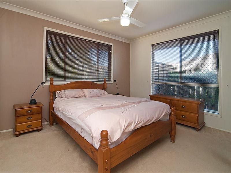 4 Dewick Court, Calamvale QLD 4116