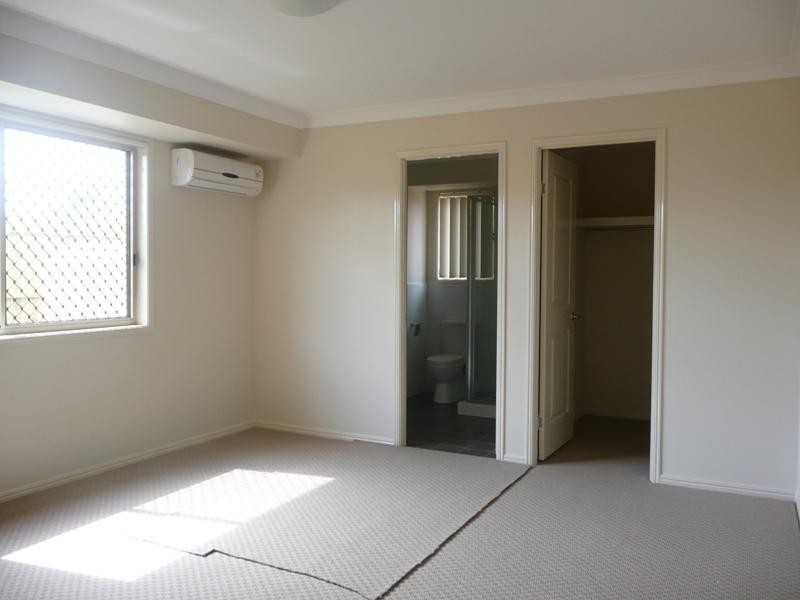 Parkinson QLD 4115