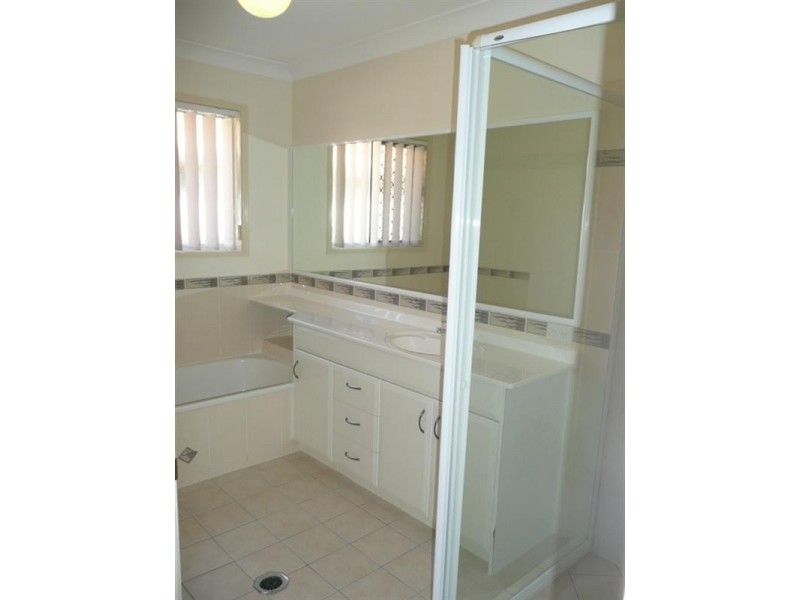 13 Frances Place, Calamvale QLD 4116