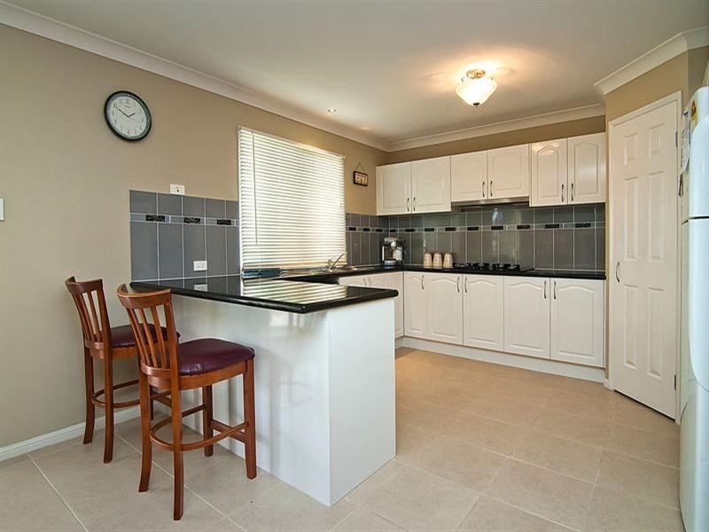 28 Injune Circuit, Calamvale QLD 4116