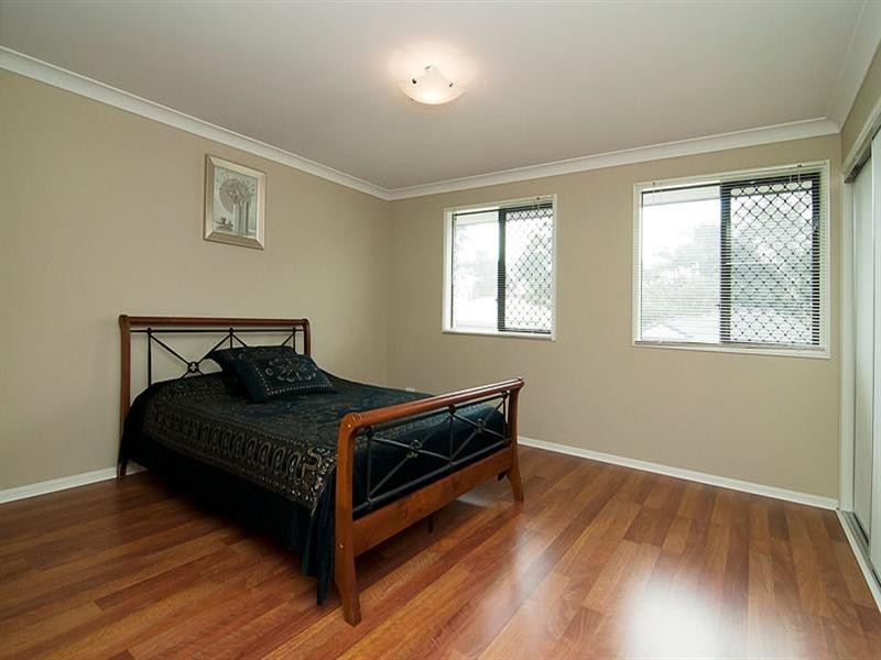 28 Injune Circuit, Calamvale QLD 4116