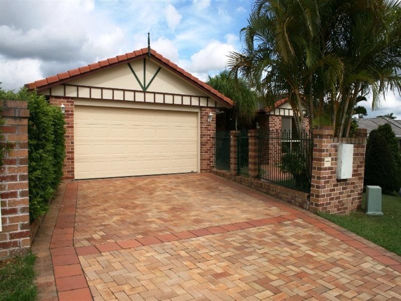 25 Gunee Place, Parkinson QLD 4115