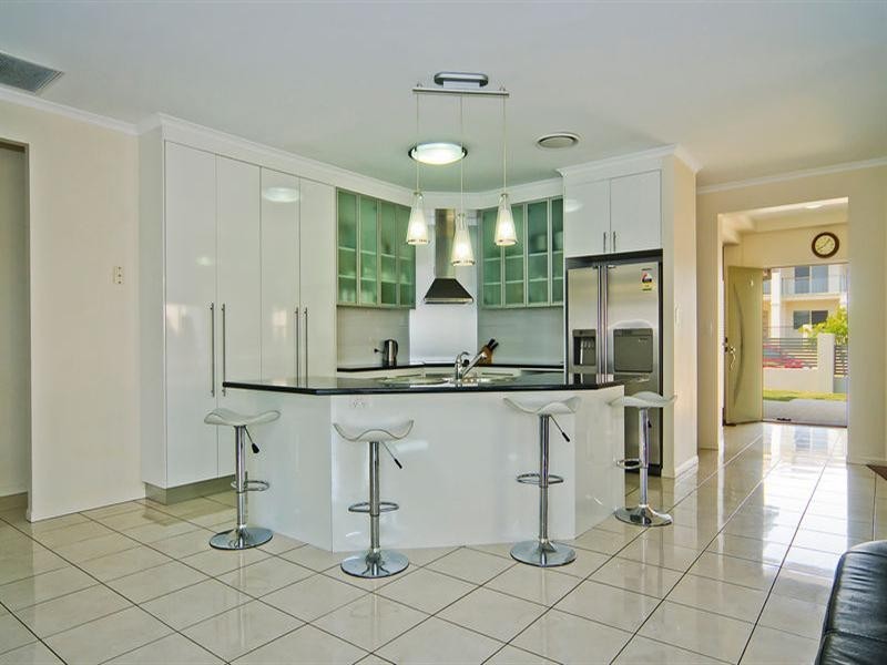 66 Birchwood Place, Stretton QLD 4116