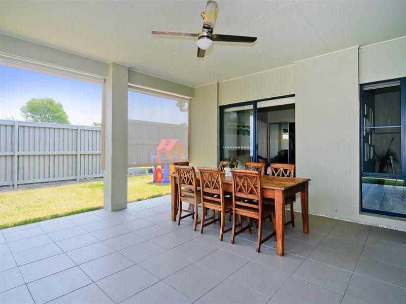 66 Birchwood Place, Stretton QLD 4116