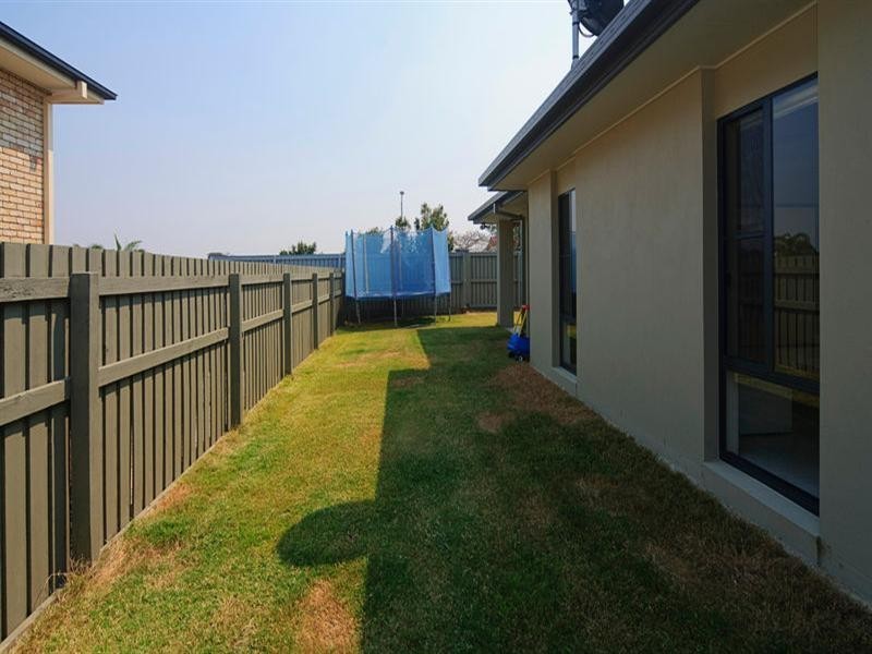 66 Birchwood Place, Stretton QLD 4116