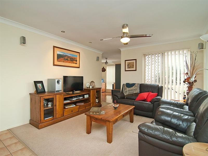 28 Sunflower Crescent, Calamvale QLD 4116