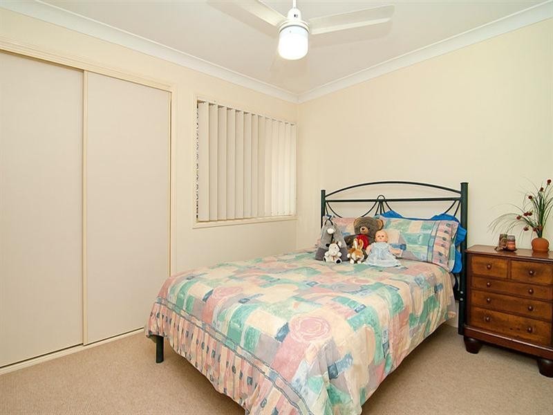 28 Sunflower Crescent, Calamvale QLD 4116