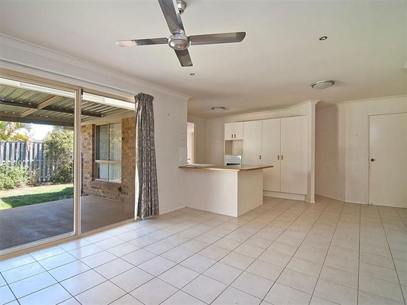 7 Dewick Court, Calamvale QLD 4116