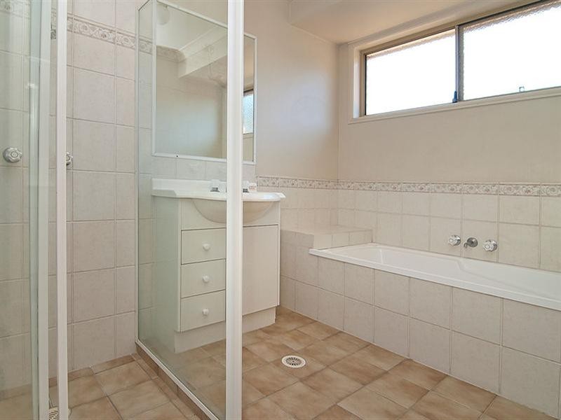 7 Dewick Court, Calamvale QLD 4116