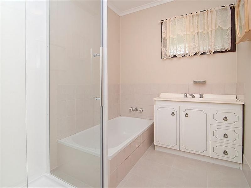 43 Jarrah Crescent, Logan Central QLD 4114