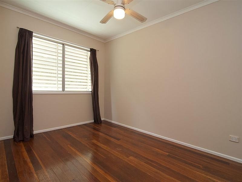 43 Jarrah Crescent, Logan Central QLD 4114