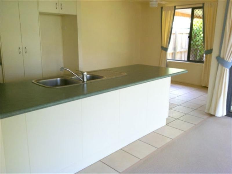 Parkinson QLD 4115