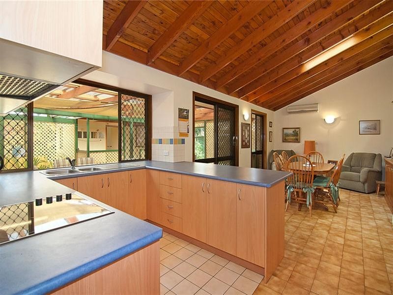 18 Owenia Street, Algester QLD 4115