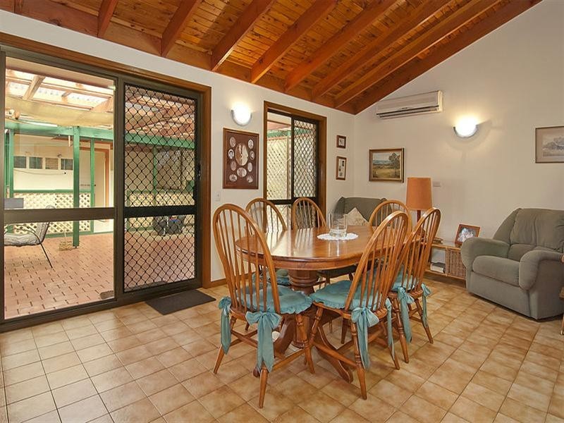 18 Owenia Street, Algester QLD 4115