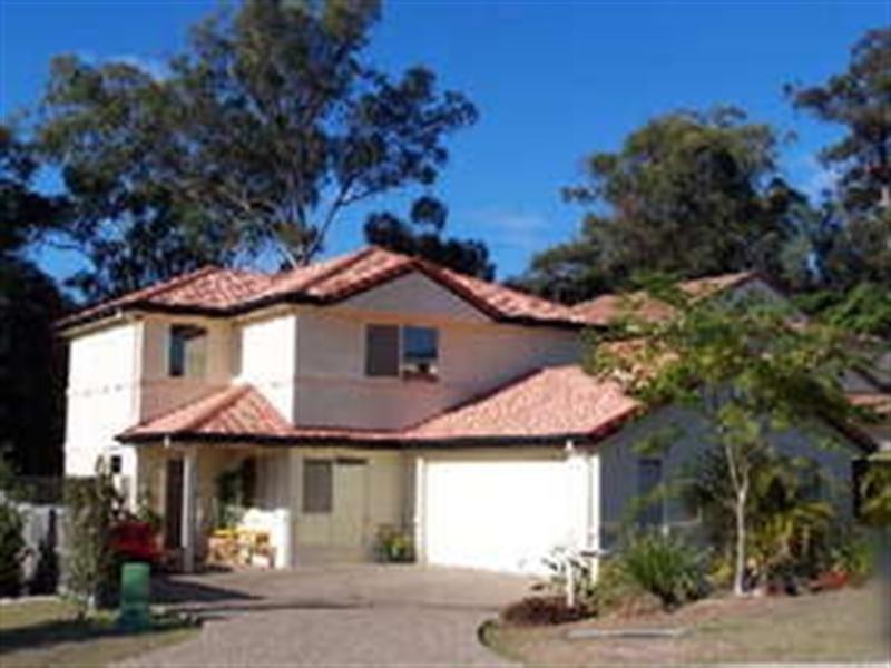 Stretton QLD 4116