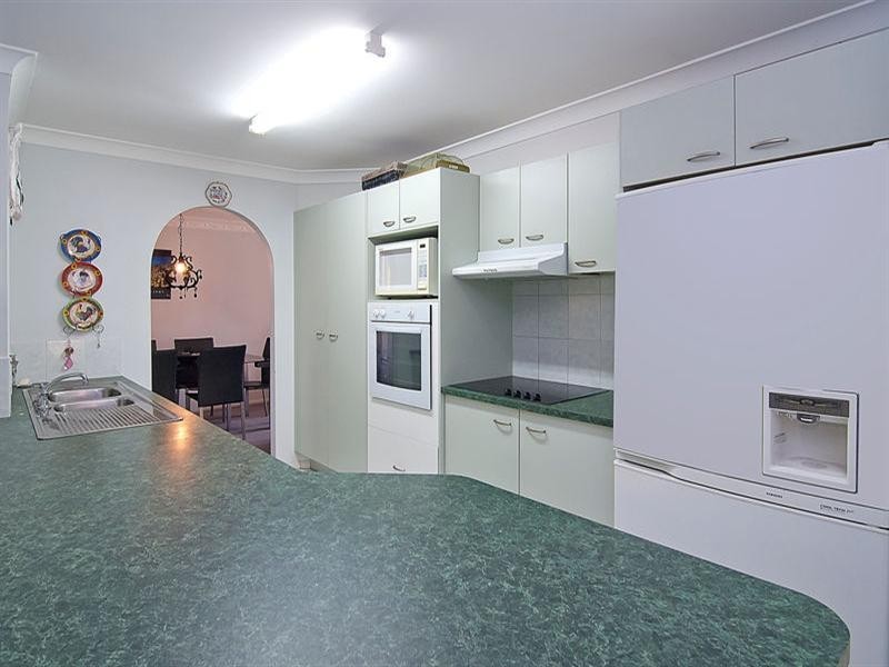 47 Bannockburn Crescent, Parkinson QLD 4115