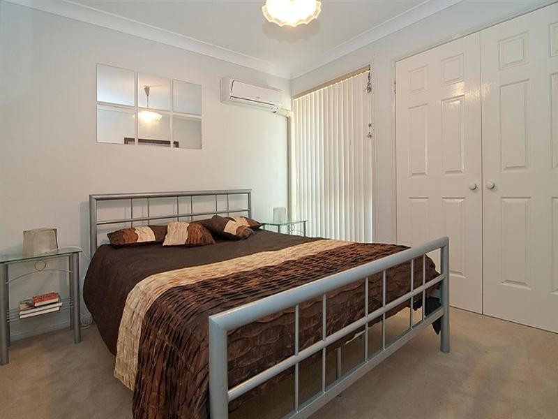 47 Bannockburn Crescent, Parkinson QLD 4115