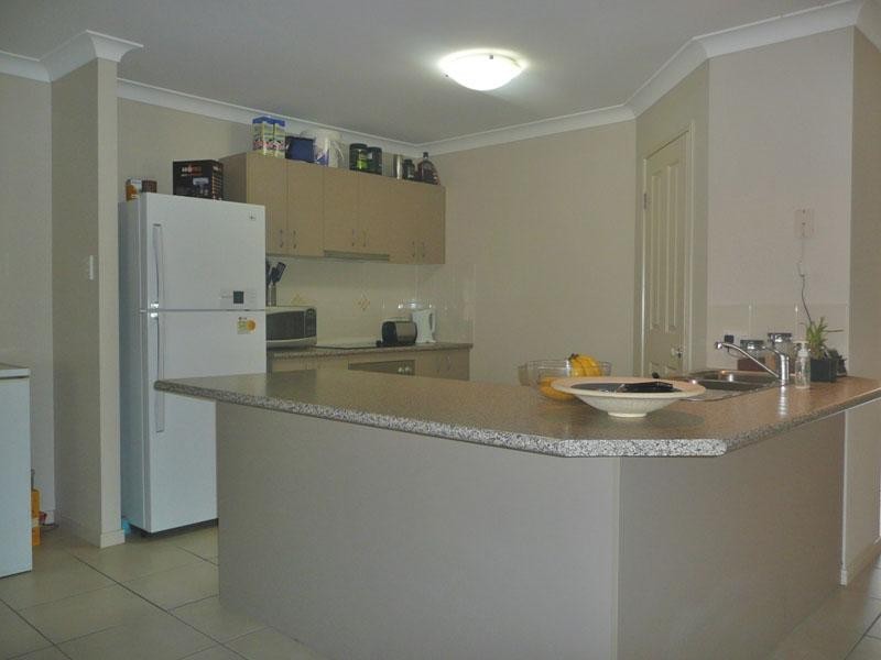 9 Hira Close, Calamvale QLD 4116