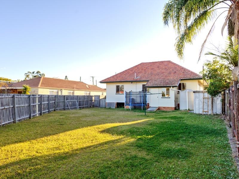 6 Mango Street, Runcorn QLD 4113