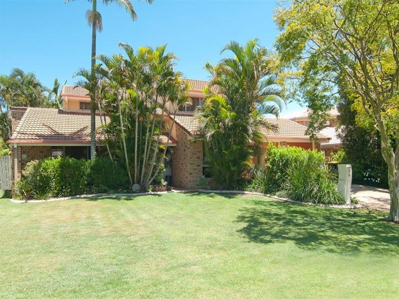 24 Poinsettia Crescent, Calamvale QLD 4116