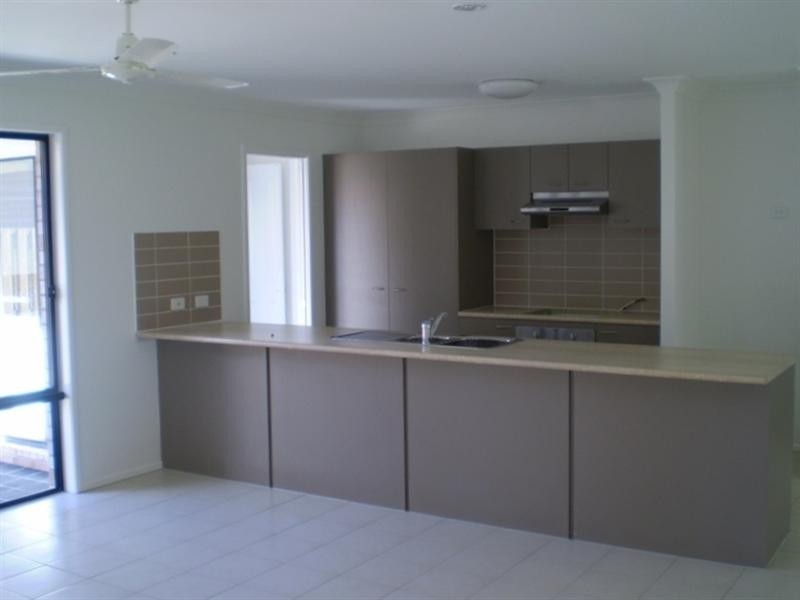 32 Tennessee Way, Berrinba QLD 4117