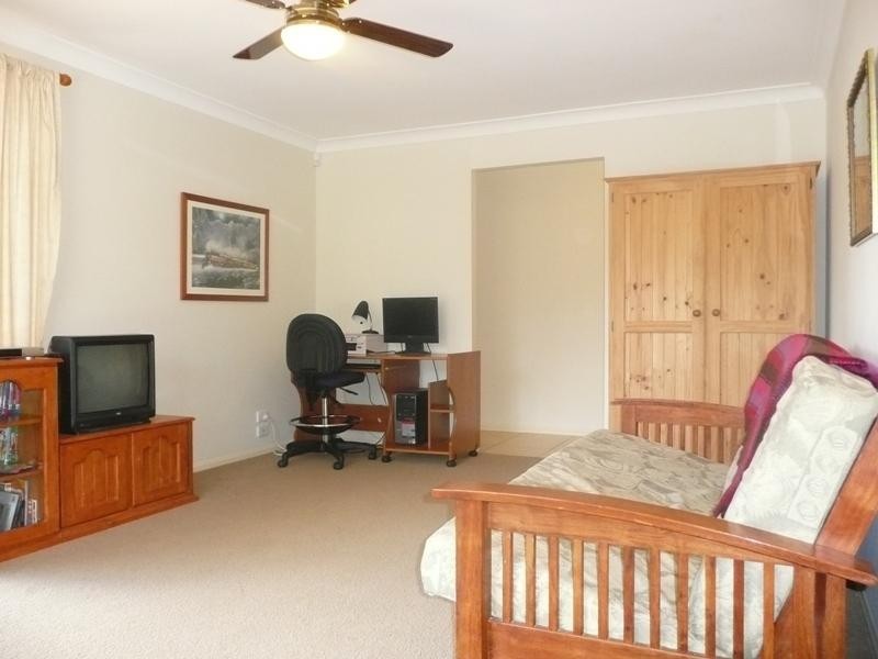 69 Woodlark Crescent, Parkinson QLD 4115