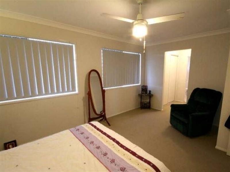 16 Muscari Crescent, Drewvale QLD 4116